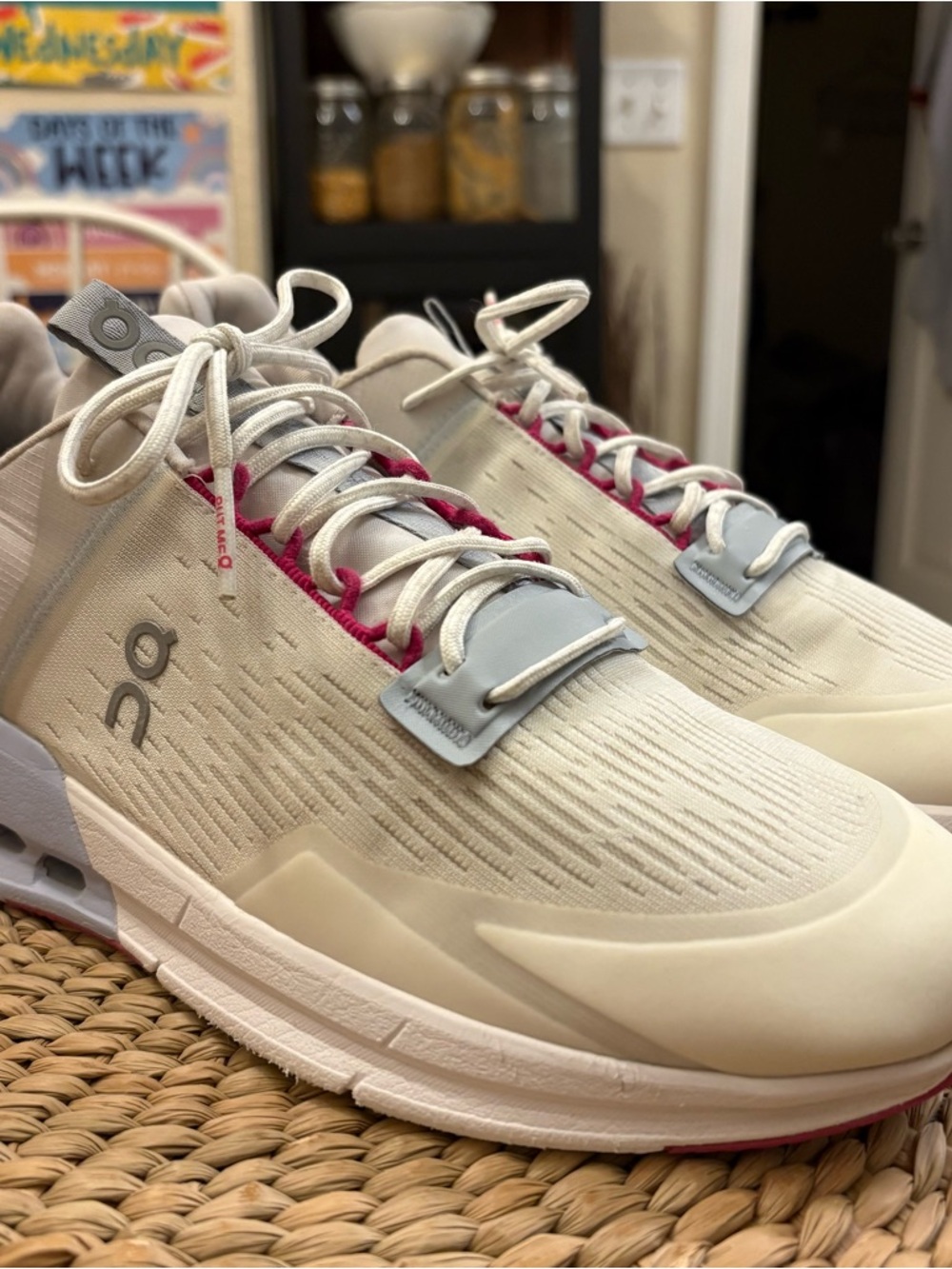 On Womens Running Cloudnova Flux Undyed White/Heather Swiss Engineered Size W9